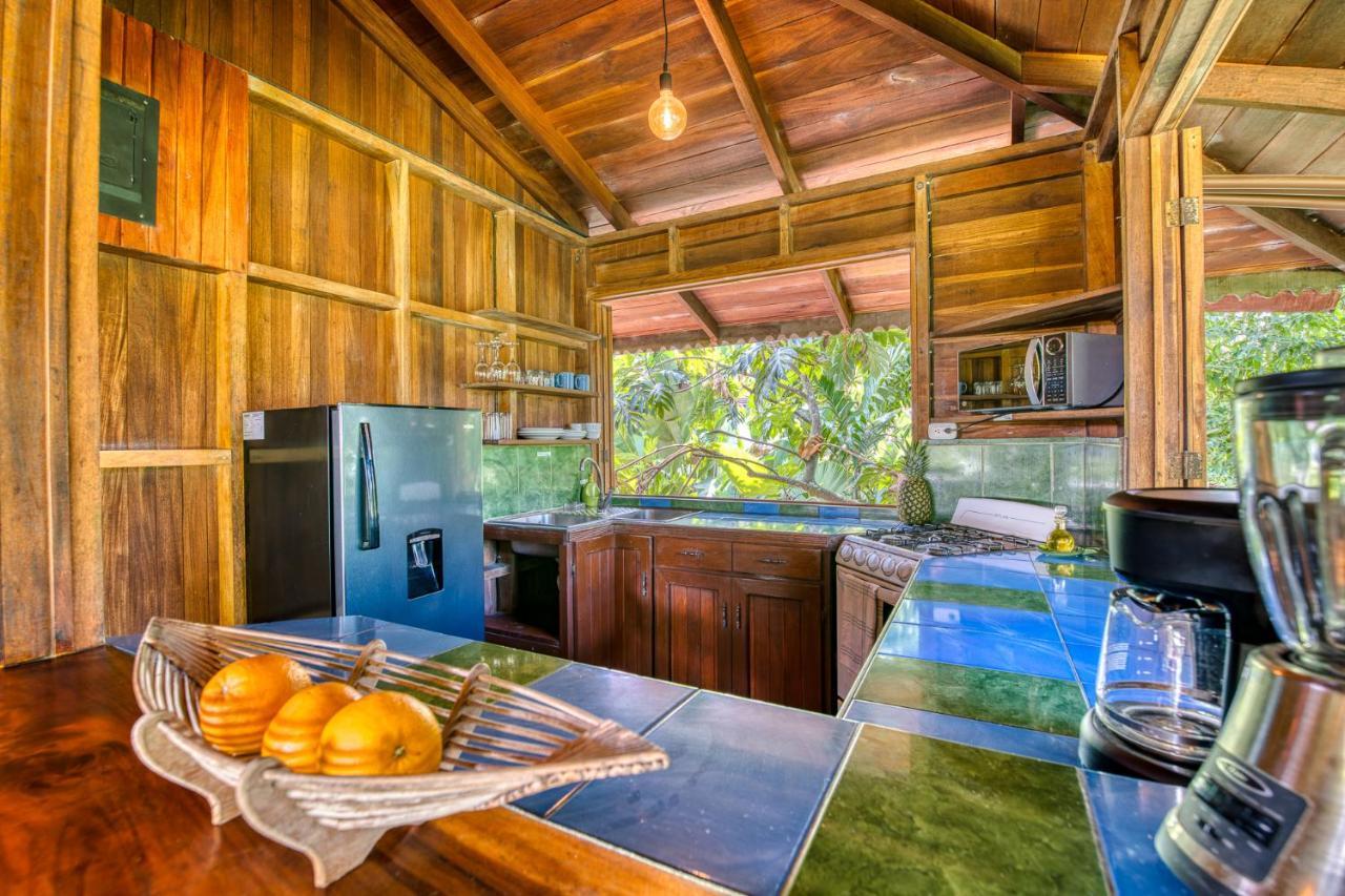 Hotel Banana Azul - Adults Only Puerto Viejo de Talamanca المظهر الخارجي الصورة